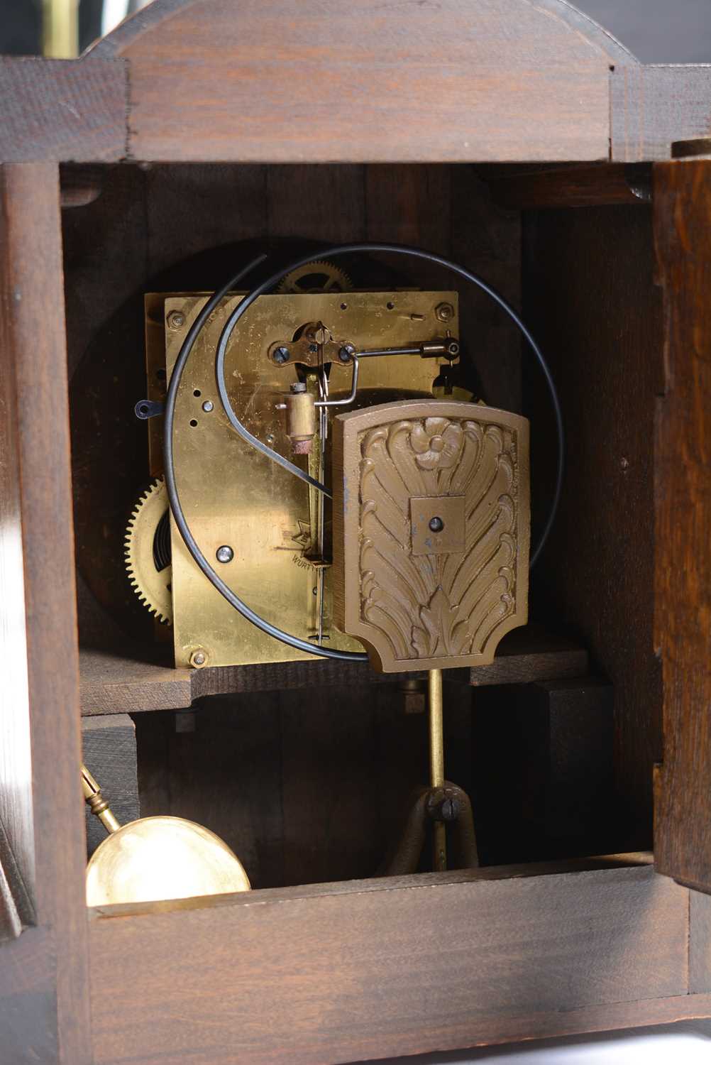 An early 20th Century Jungens oak cased bracket clock. - Image 2 of 2