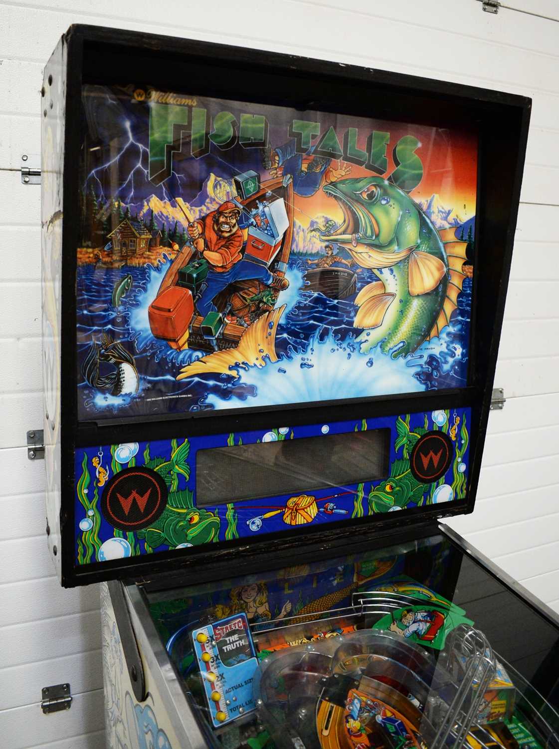 A Williams Electronic Games Inc pinball amusement machine - Image 5 of 6