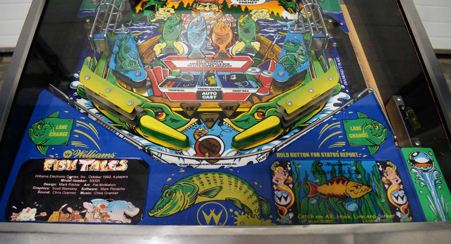 A Williams Electronic Games Inc pinball amusement machine - Image 3 of 6