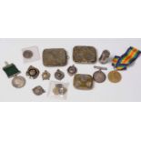 Collectors' items including a Great War medal pair.