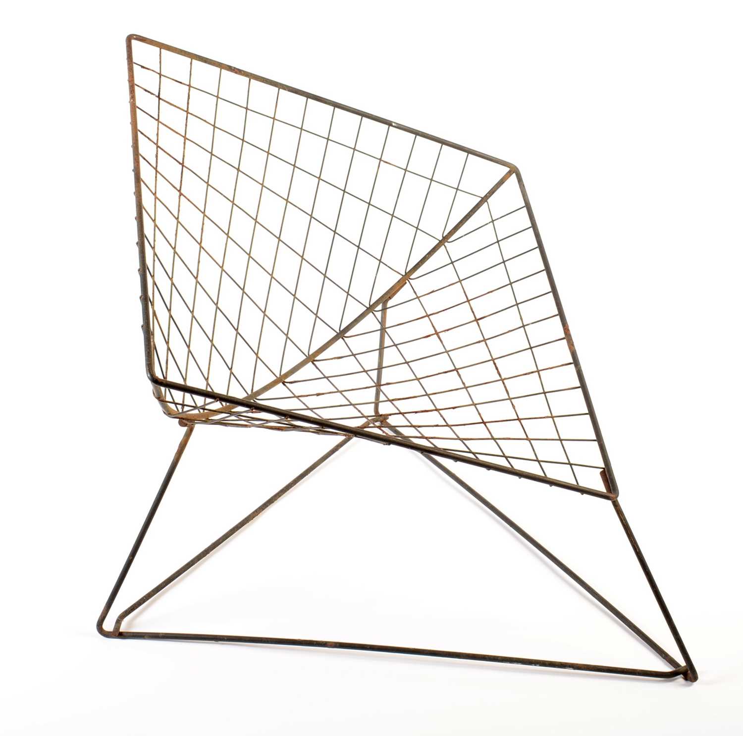 Manner of Harry Bertoia: a wirework diamond pattern chair.