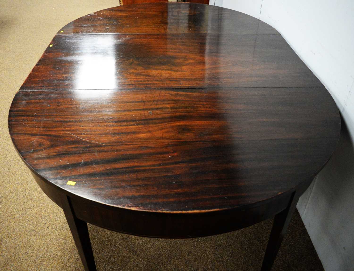 A 19th Century mahogany D-end dining table - Bild 3 aus 3