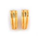 A fine pair of yellow metal earrings