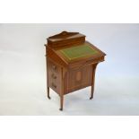 An Edwardian satinwood cross-banded mahogany Davenport