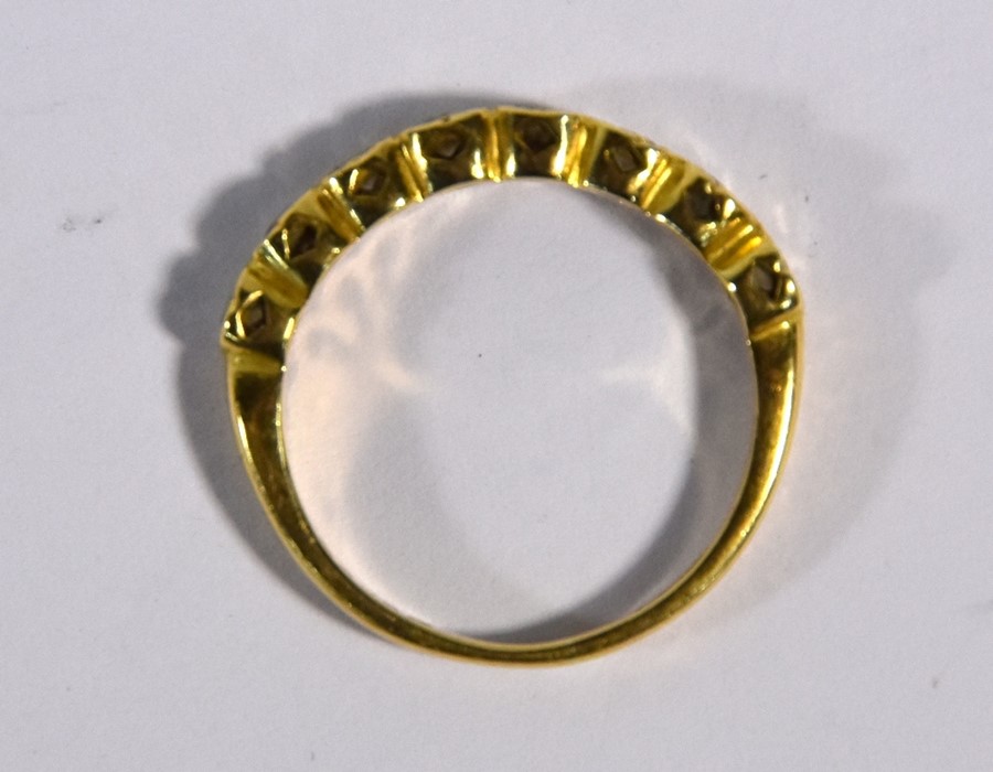 An 18ct yellow gold diamond set half eternity ring - Image 5 of 5