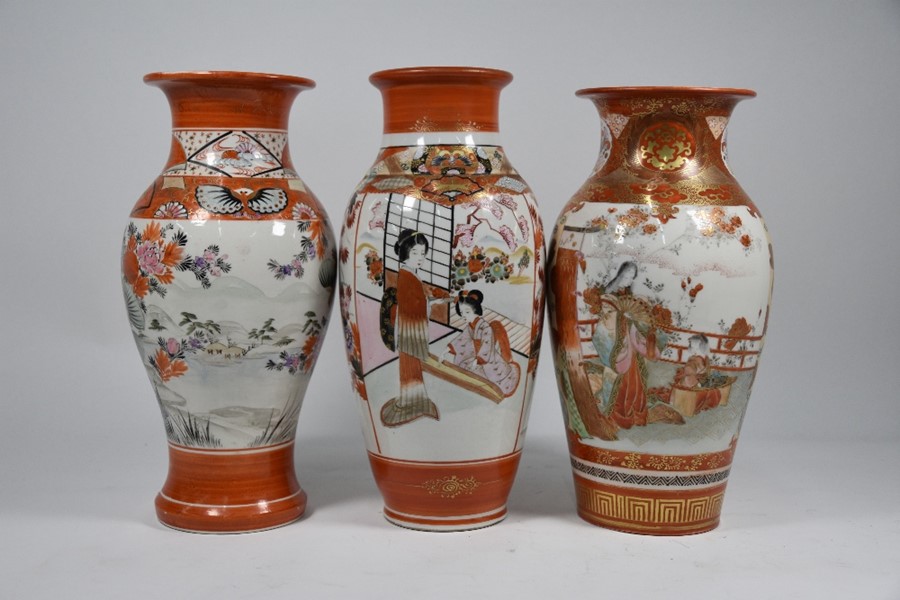 Three Japanese Meiji period Kutani vases - Image 3 of 6