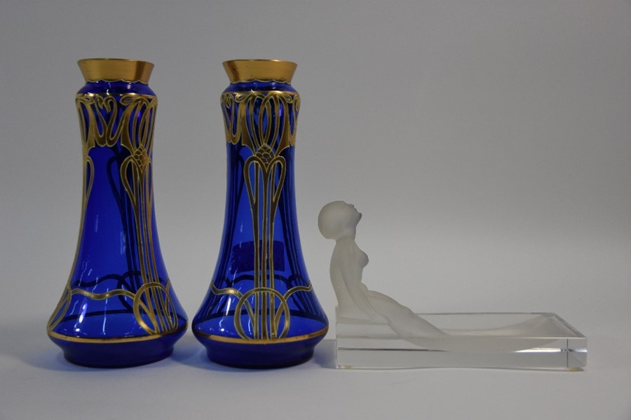 A pair of Art Nouveau blue glass vases and Art Deco trinket tray - Image 3 of 3