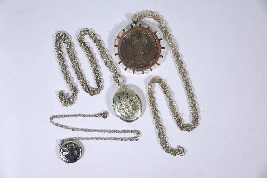 Collection of silver and white metal jewellery - Image 3 of 4