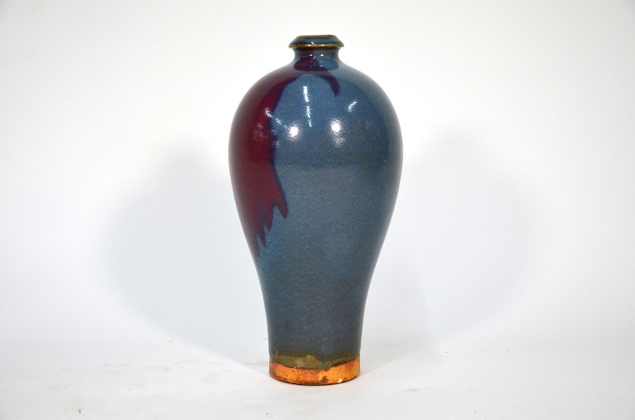 A Chinese Song style Junyao vase, meiping - Image 2 of 4