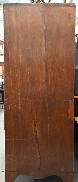 A 19th century mahogany chest of drawers - Image 8 of 8