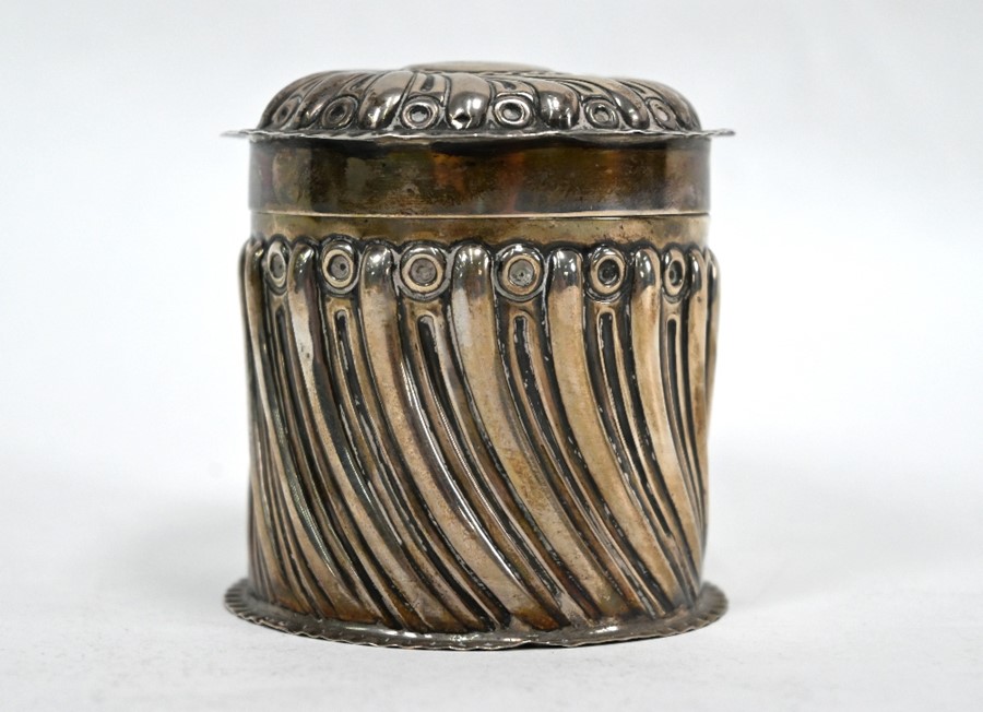 Victorian silver trinket pot - Image 2 of 6