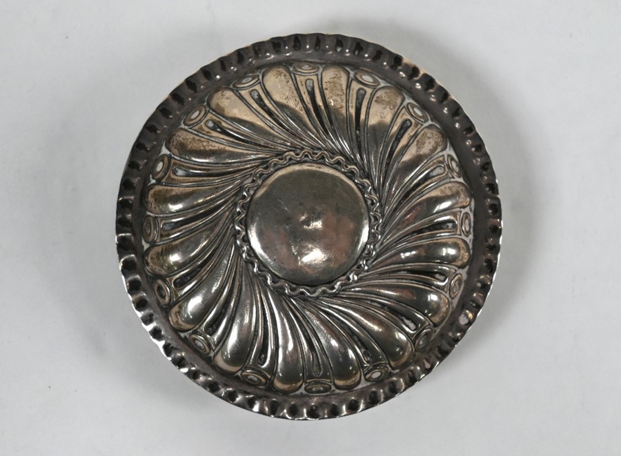 Victorian silver trinket pot - Image 6 of 6