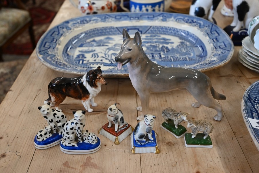 Two Victorian Willow pattern meat dishes and box of mixed china - Image 6 of 8