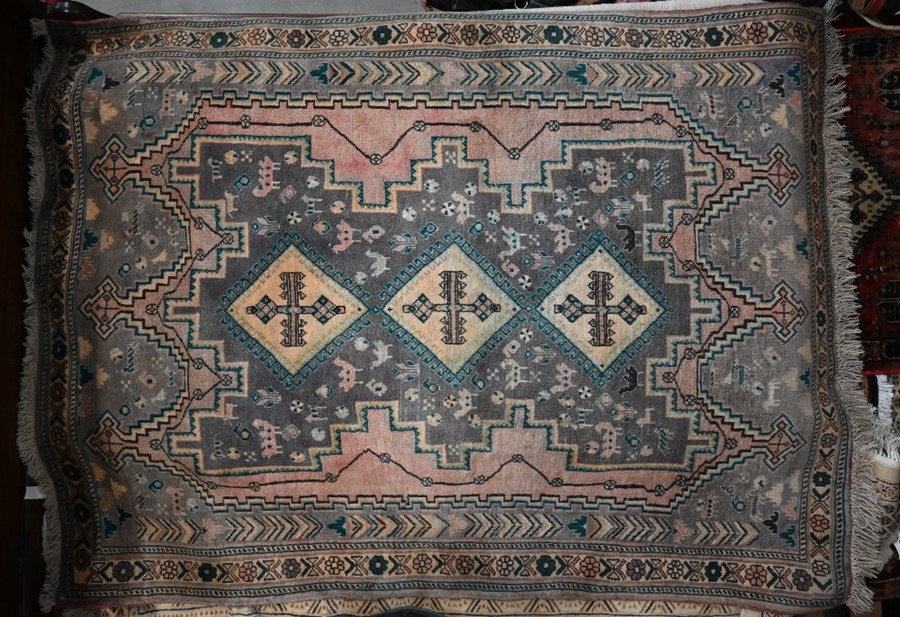 Mashad rug, 164 cm x 125 cm