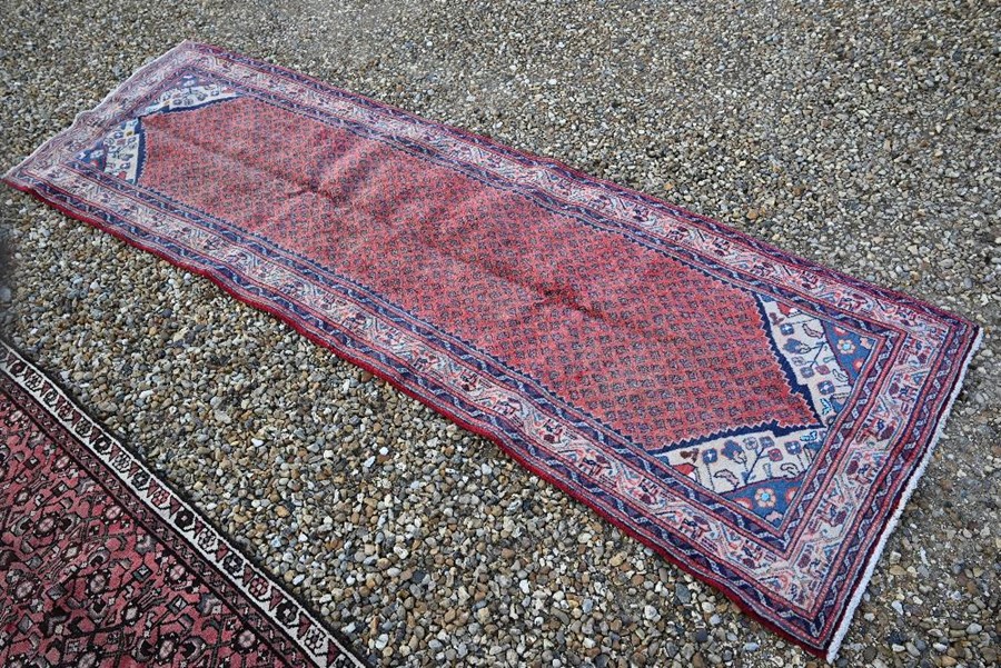 A Persian Arak wide runner