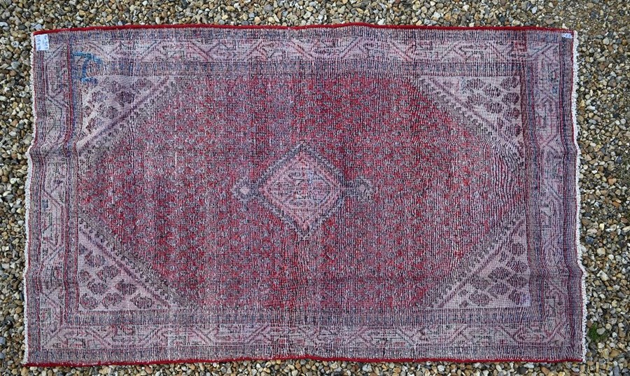 A Persian Arak kelleigh rug - Image 2 of 2