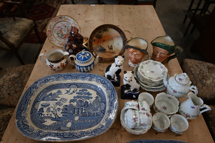 Two Victorian Willow pattern meat dishes and box of mixed china - Image 3 of 8