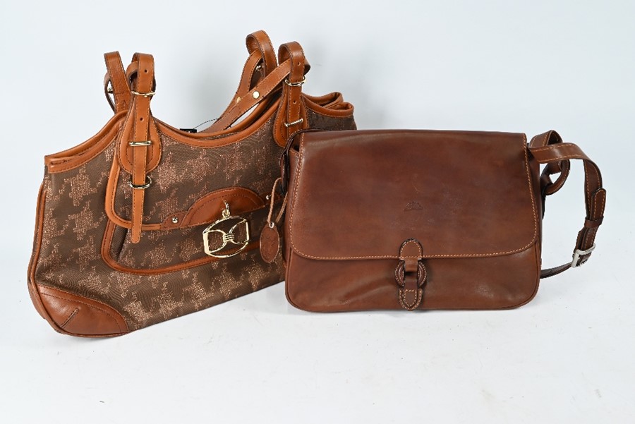 Two fashion handbags - Image 5 of 6