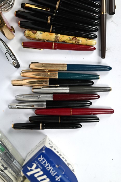 Collection of fountain pens and other accessories - Image 3 of 5