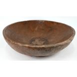 Lombok - a large teak basin / bowl