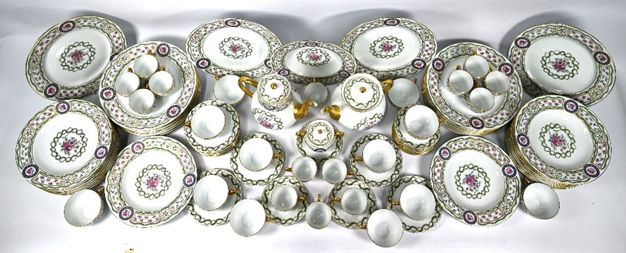 A fine quality modern Haviland Limoges 'Louveciennes' pattern dinner/tea and coffee service - Image 3 of 6