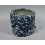 A Chinese blue and white Ming style dragon jardiniere, 14 cm high