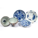 Two Chinese Imari bowls and the small blue and white dishes (5)