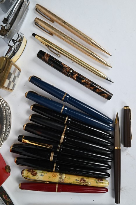 Collection of fountain pens and other accessories - Image 2 of 5