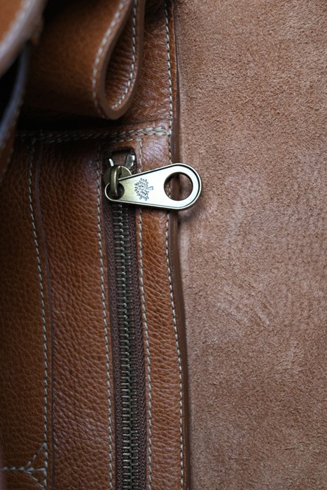 A Mulberry Bayswater handbag in oak - Image 9 of 12