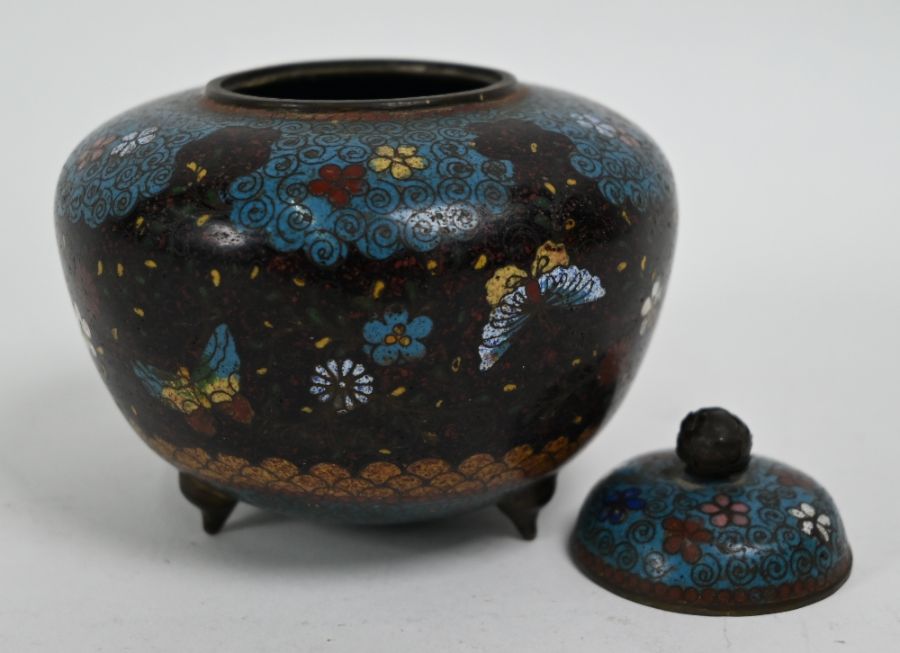 A group of five Chinese cloisonné and enamel items - Image 7 of 8