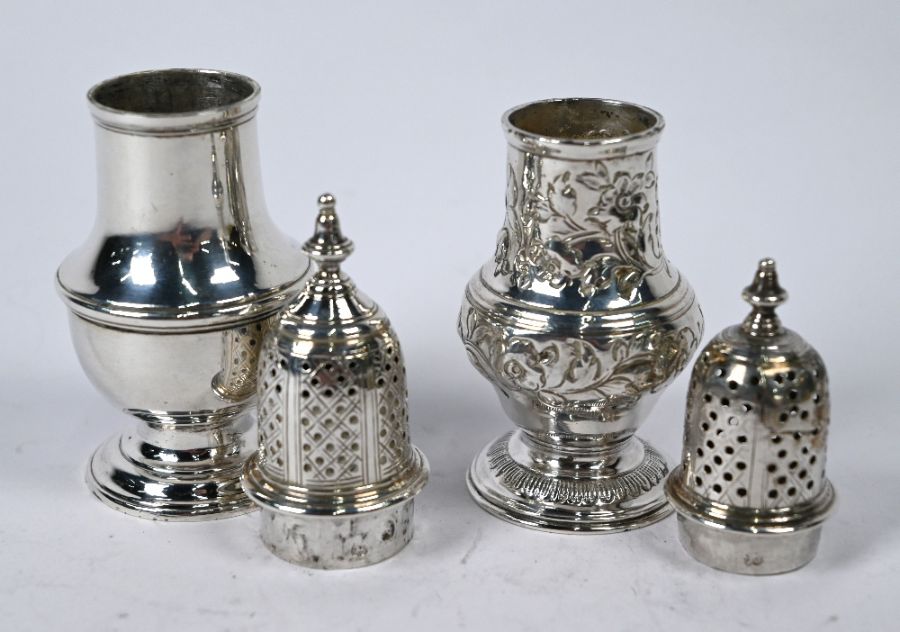 Two Georgian silver pepperettes - Image 3 of 4