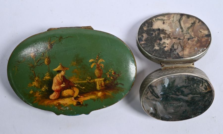 An antique base-metal oval pill box agate top and base and four other items - Image 3 of 3