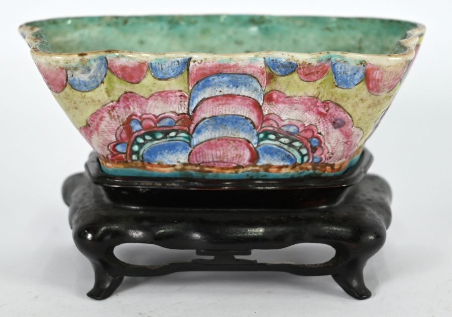 A 19th century Chinese 'Butterfly' bowl, Tongzhi mark - Image 3 of 13