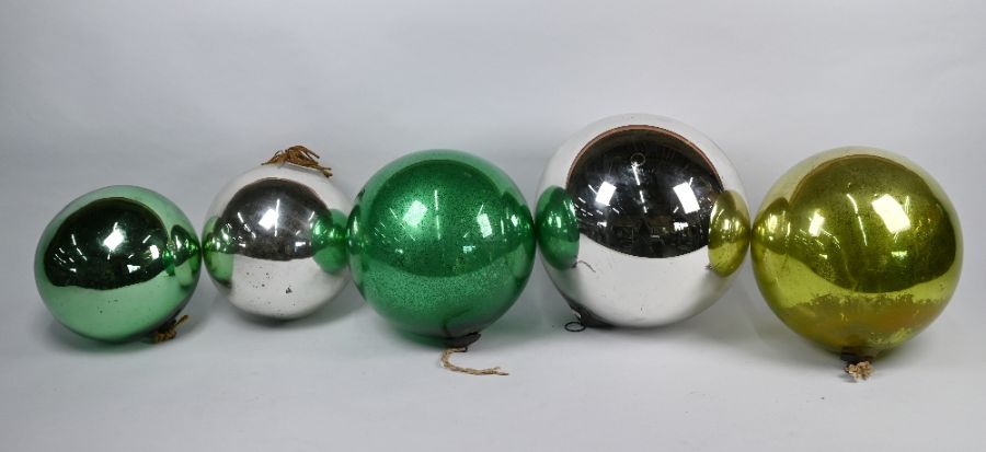 Five Victorian glass 'witches' balls - Image 2 of 2