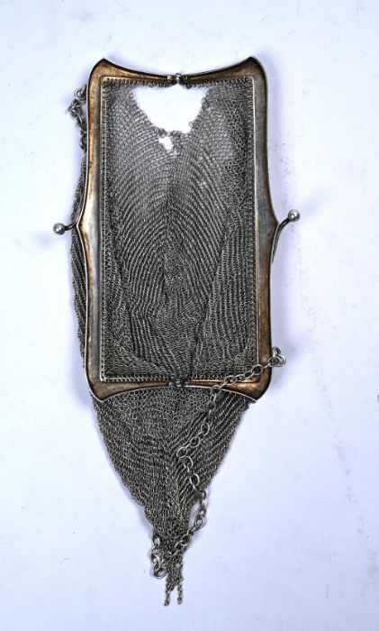 A George V silver mesh purse - Image 3 of 3