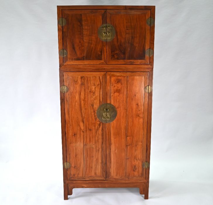 A Chinese two-part cupboard with two doors - Image 2 of 11