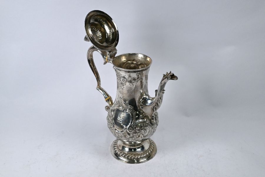 Georgian silver pear-shaped coffee pot, London 1775 - Image 3 of 5