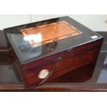 A cigar humidor