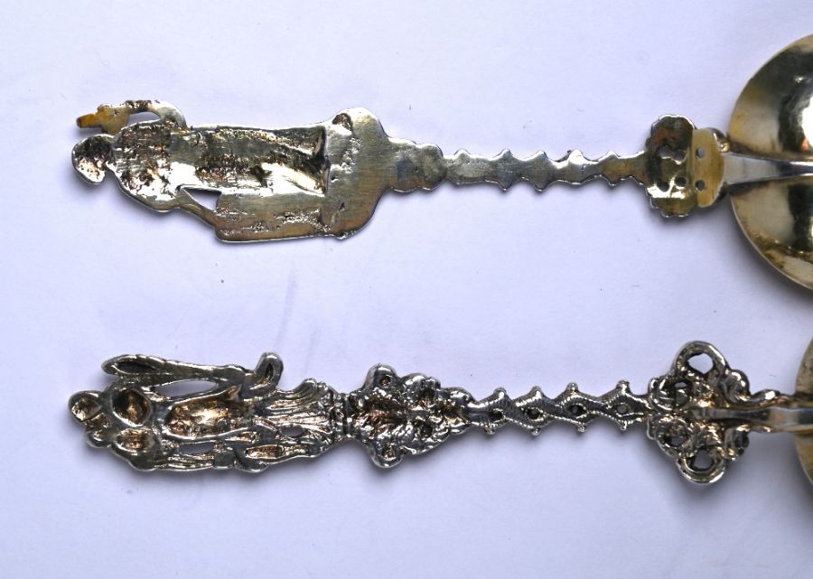 Two 18th Century Continental silver cabinet spoons - Image 3 of 5