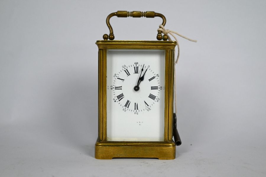 A late 19th century brass carriage clock with signe train 8-day movement - Image 2 of 4