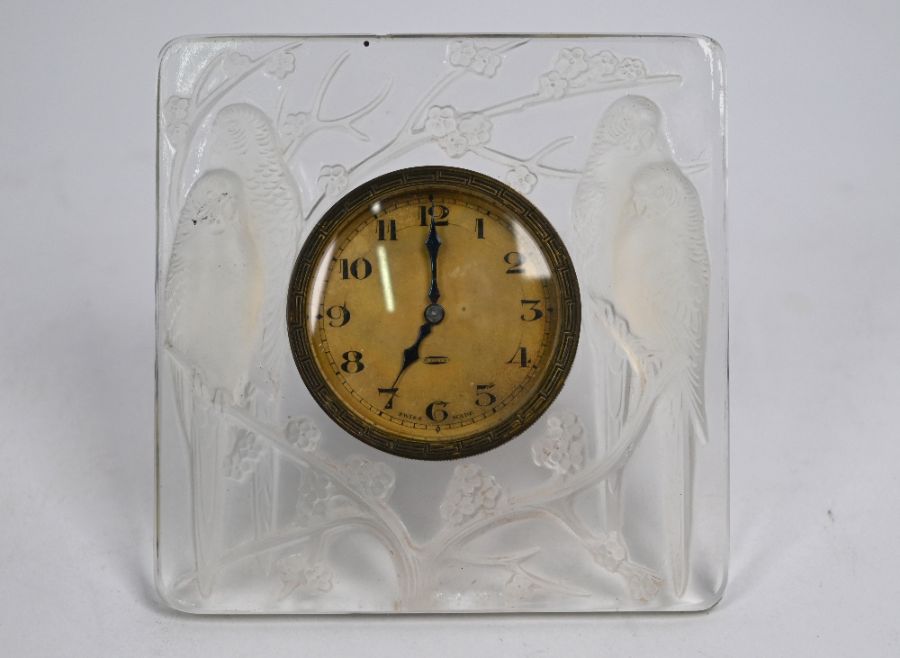 A Lalique opalescent glass 'Inseparables' strut clock - Image 2 of 5