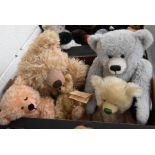 Five ltd ed Martin/Germany teddy bears