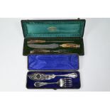 Victorian cased electroplated fish servers and cased carving set