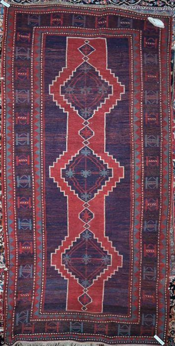 An old kazak long rug, 271 cm x 138 cm - Image 2 of 2