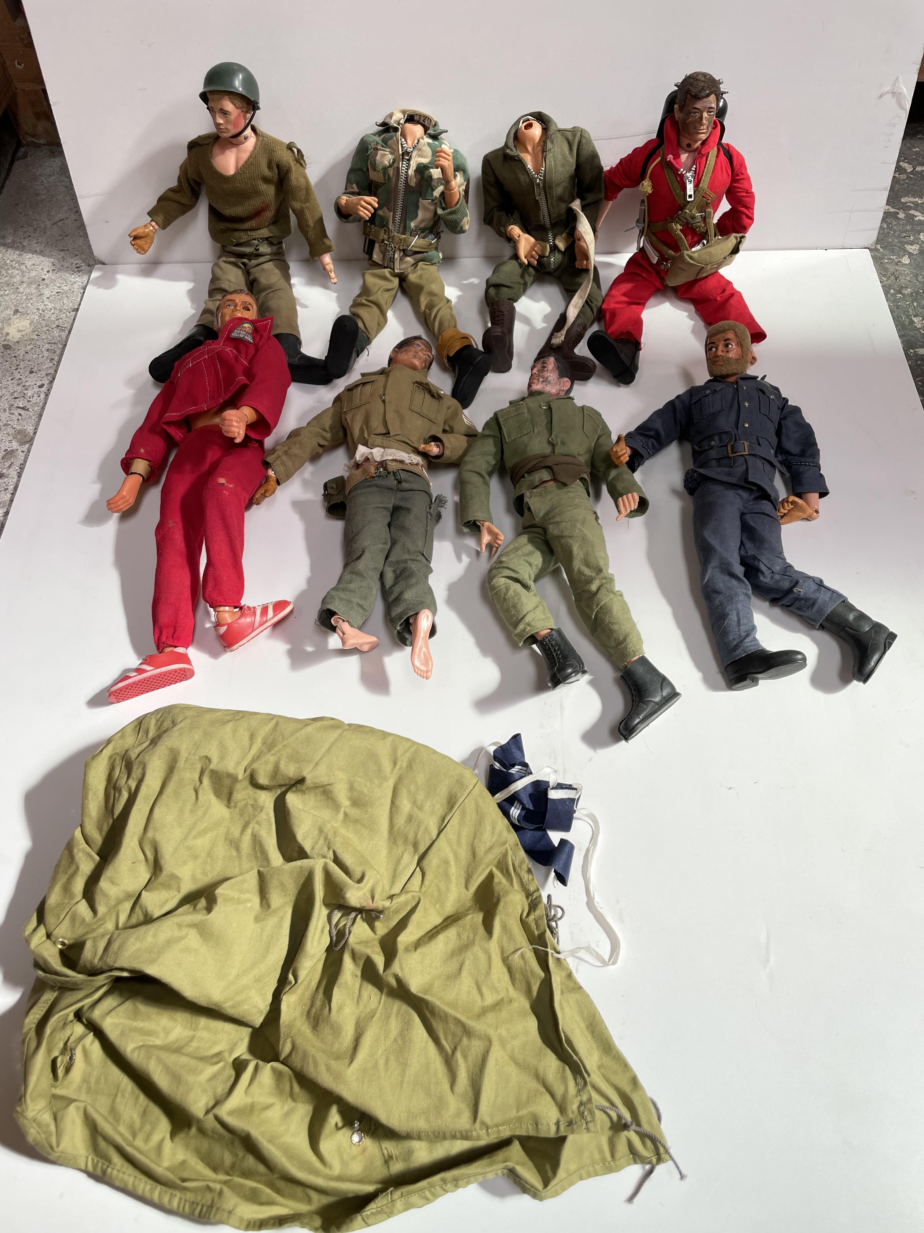 Six Million Dollar man action figure together with Action Man figures, clothes and accessories, - Image 4 of 8