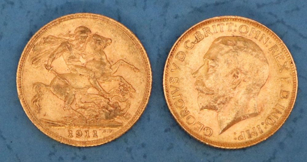 Two George V gold sovereigns,
