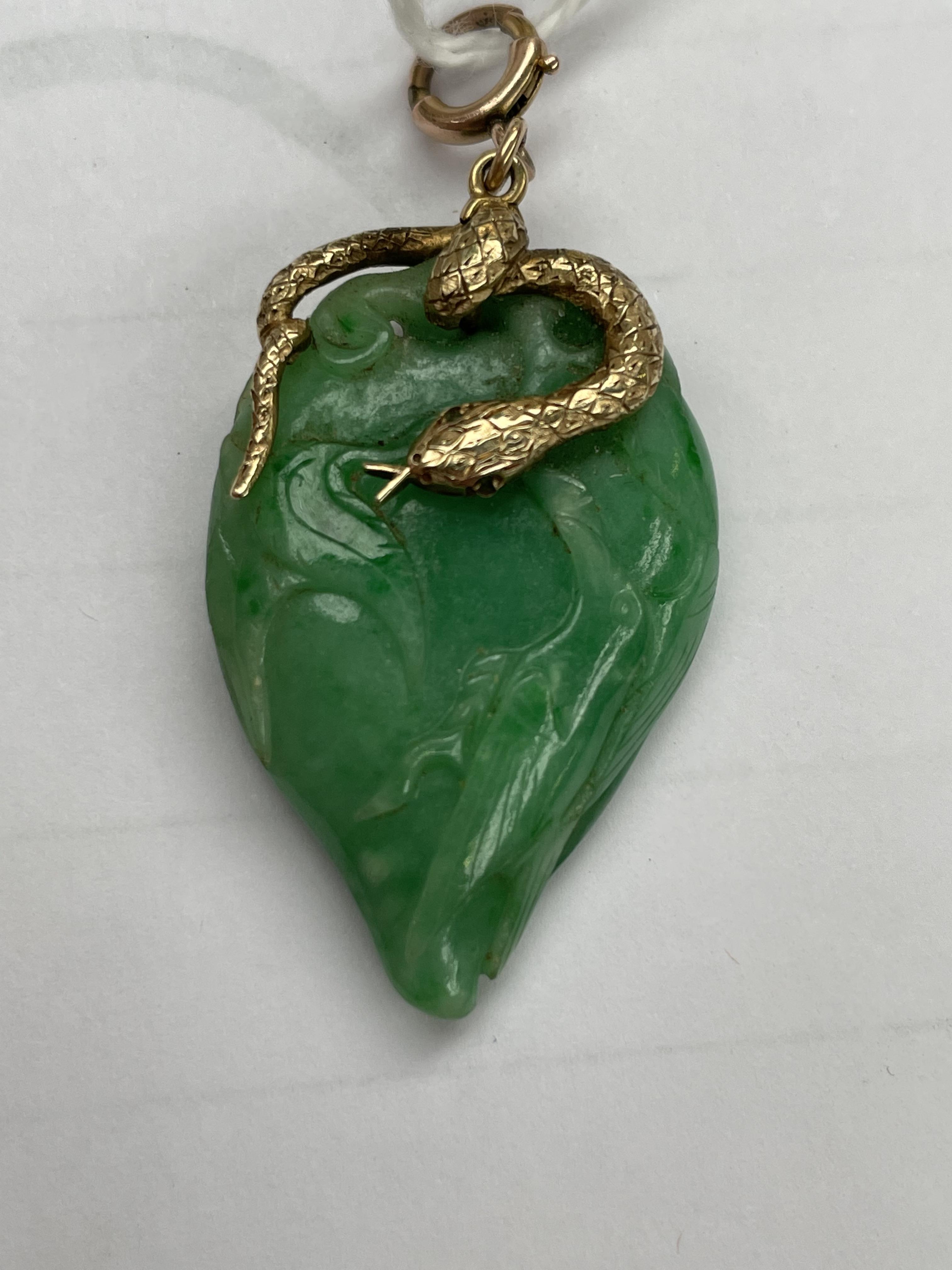 A jade pendant of pear shape, - Image 8 of 9