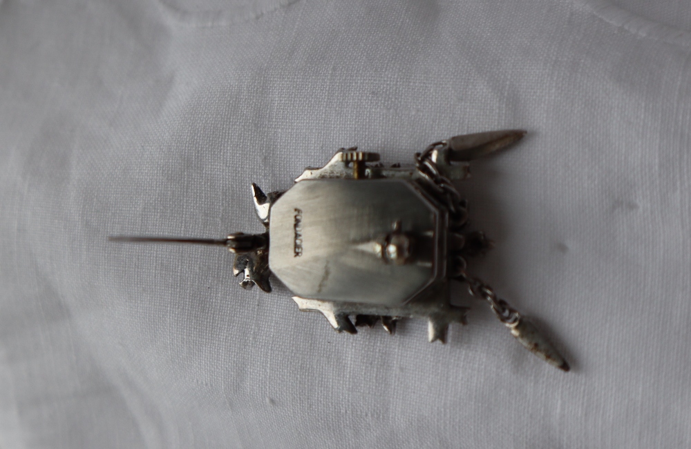 A marcasite brooch watch, in the form of a cuckoo clock, - Bild 4 aus 4