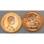 Two Elizabeth II gold sovereigns dated 1974 CONDITION REPORT: 1974 Sovereign photos