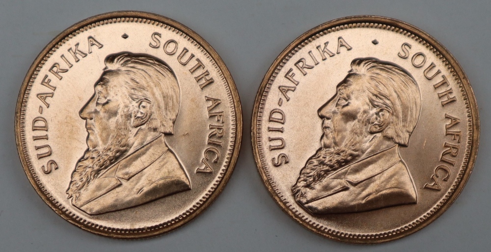 South Africa - Two 1974 Krugerrands, each 1 oz. fine gold (.999). Obv: Bust of Paul Kruger left. - Image 2 of 2